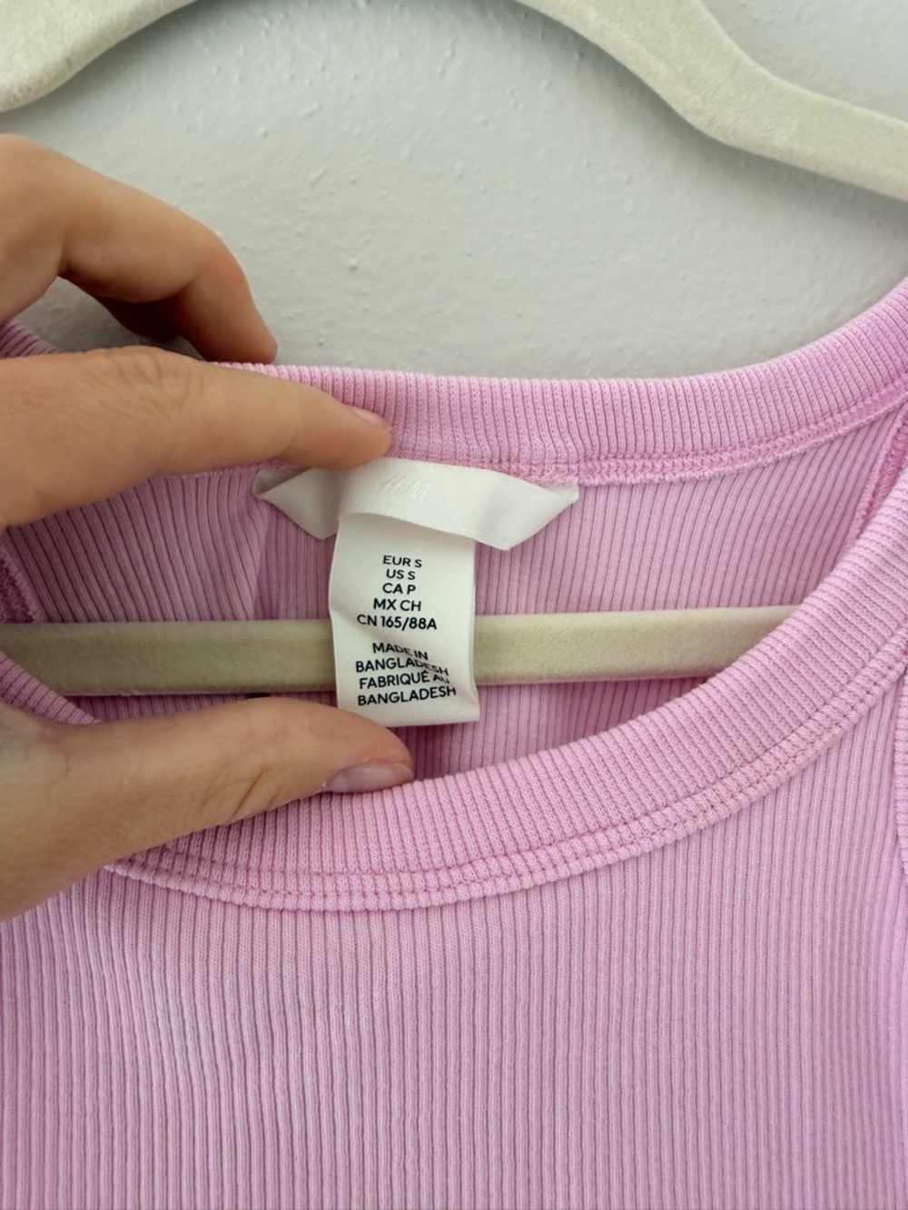 Pink Ribbed Tank Top - Picture 3 of 3